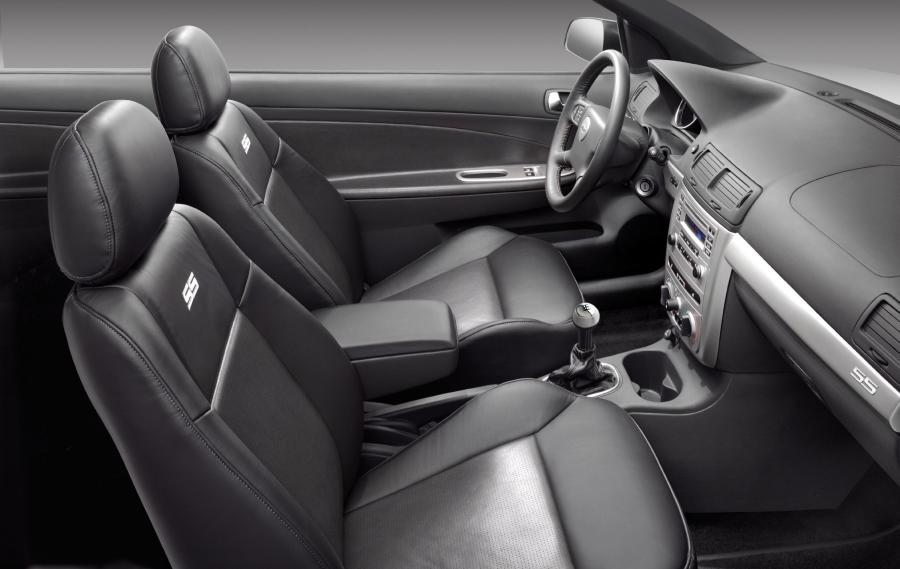  Chevrolet Cobalt SS Supercharged Coupe 2005 года  (фото 24 из 36)